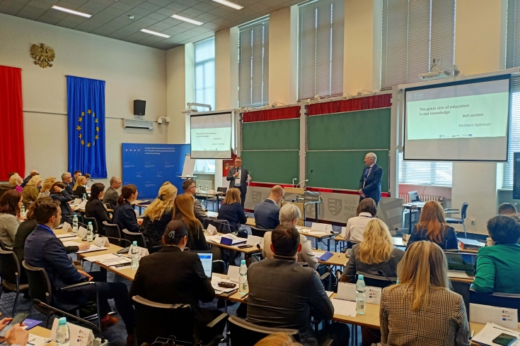 uczestnicy projektu podczas zajęć w auli KSAP uczestnicy projektu podczas zajęć w auli KSAP
